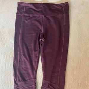 Athleta calf length leggings- Maroon